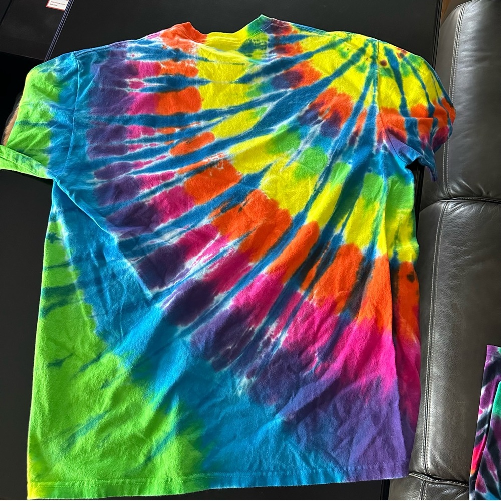 Men’s Liquid Blue tie-dye XL T-shirt